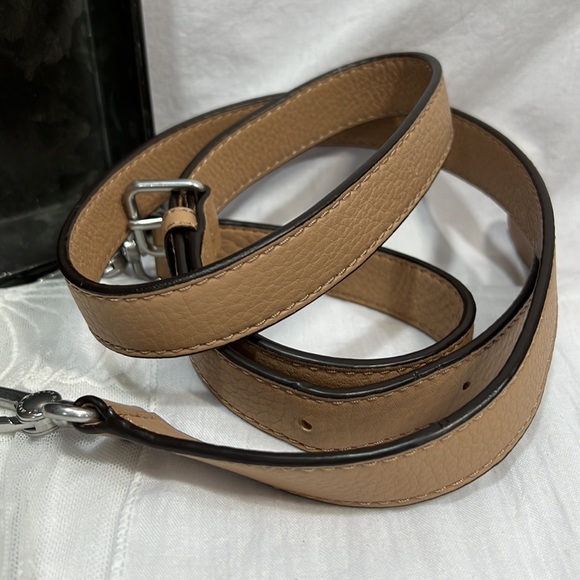 Marc Jacobs Beige Light Brown Silver Hardware Genuine Leather Replacement Strap - Picture 6 of 7